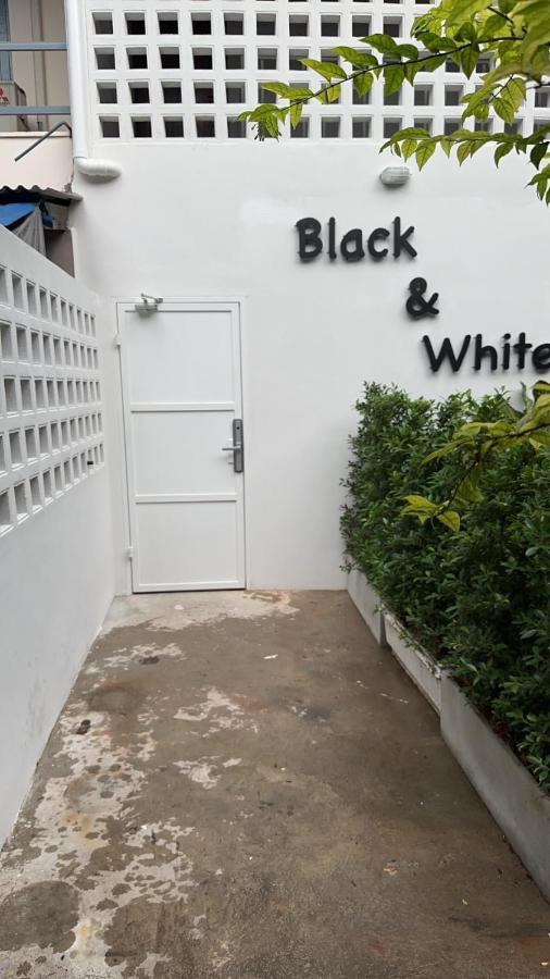 Mr Black & Ms White -Self Check In Accommodation Bangkok Exteriér fotografie